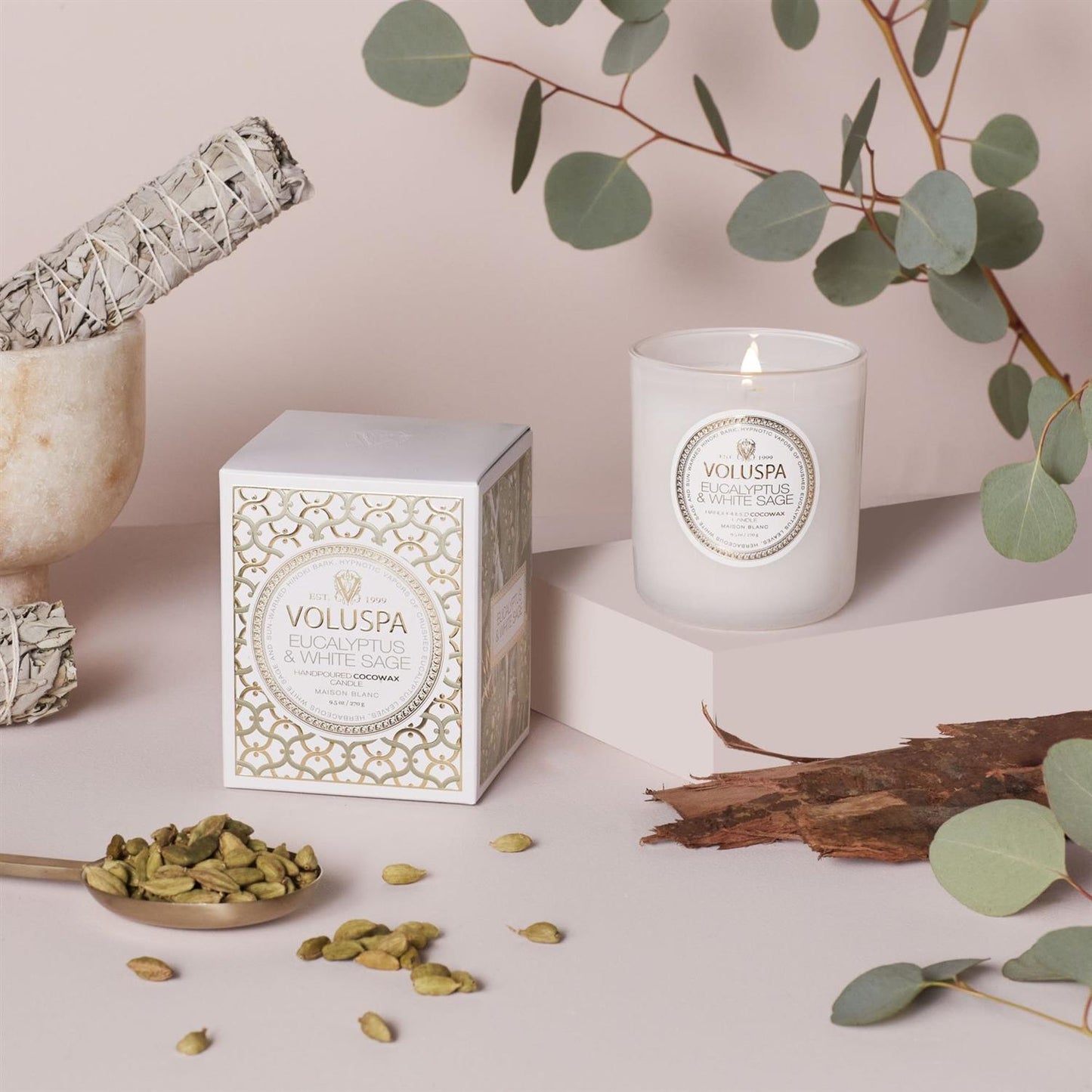 Eucalyptus & White Sage Classic Boxed Candle 60 Timer