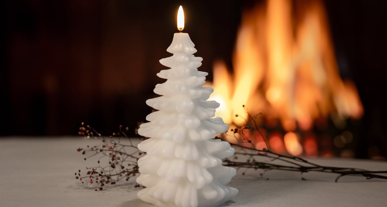 LED Christmas tree 11x18 cm