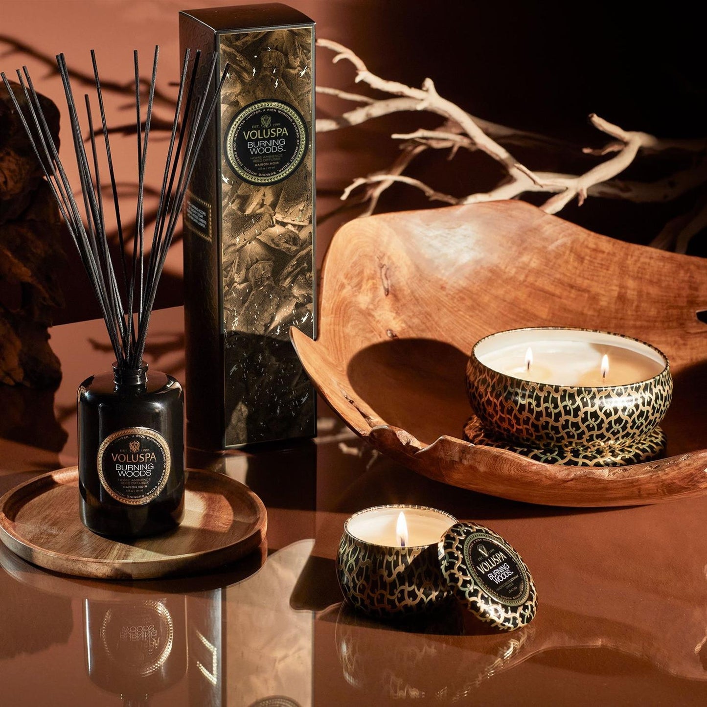 Ambre Lumiere 3 Wick Tin Candle 40 Timer