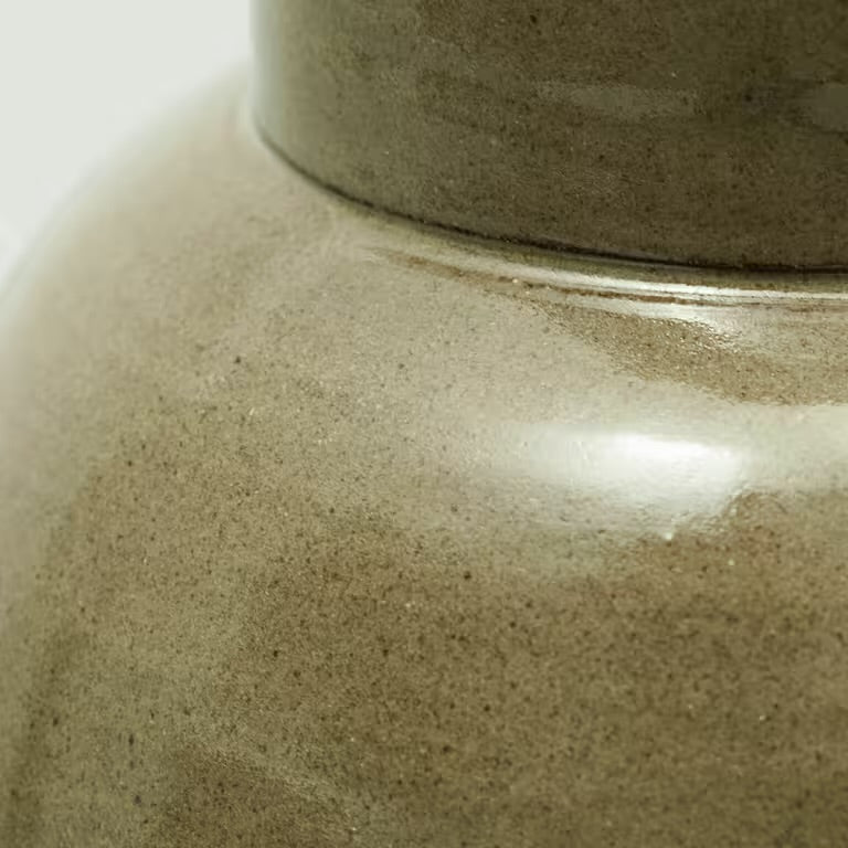 Vase Aju