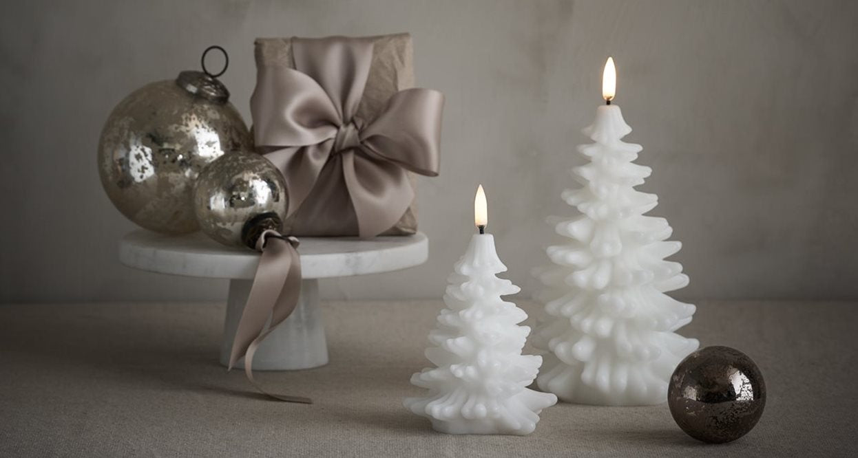 LED Christmas tree 11x18 cm