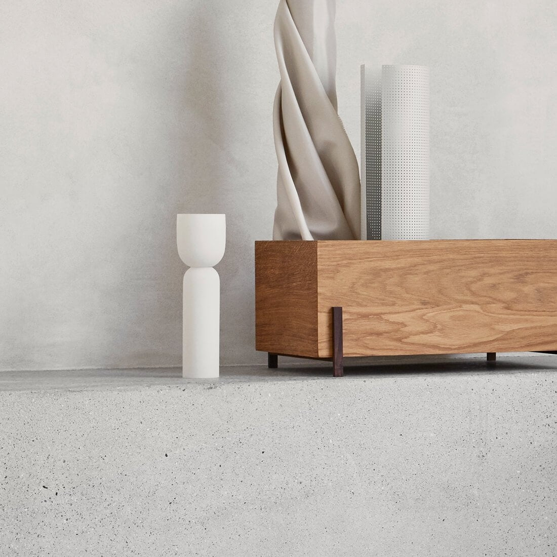 Kristina Dam dual vase cream M