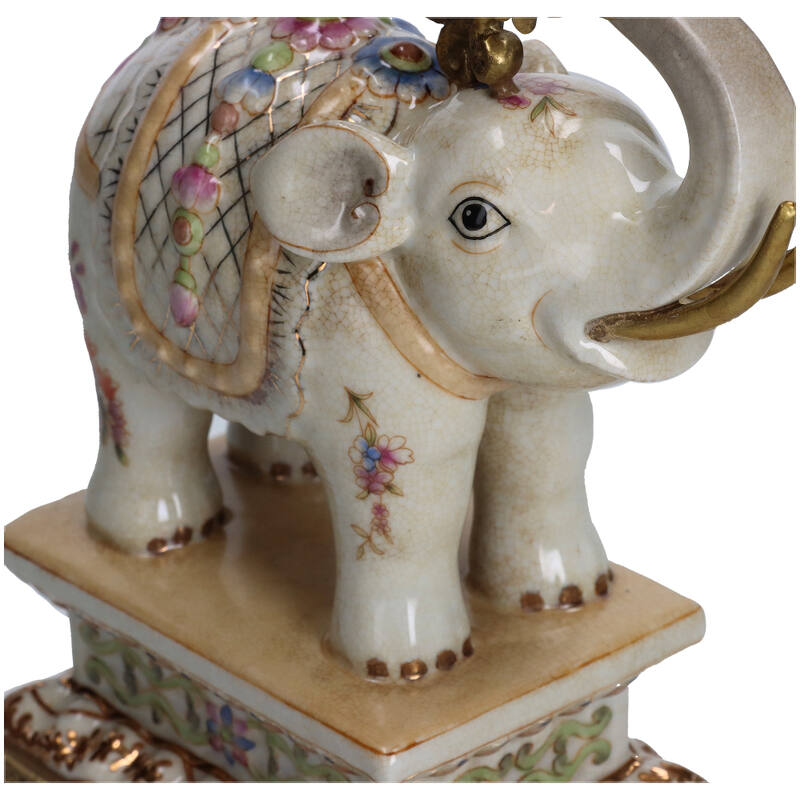 Lysestake med elefant