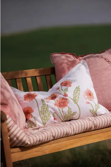 Putetrekk m/blomsterbroderi 40x60 cm