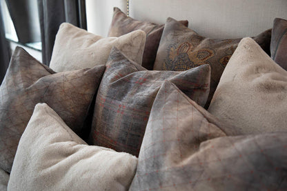 Putetrekk Merano Flower taupe 50x50cm