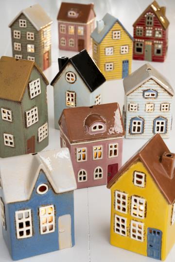 Hus til telys Thorshavn rosa